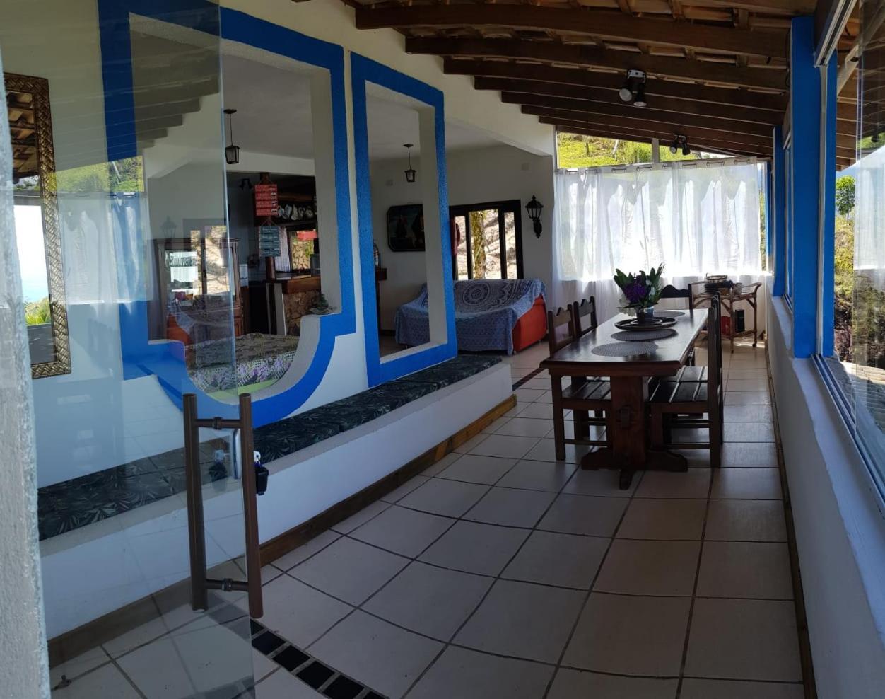 Vila Lia São Sebastião Szoba fotó